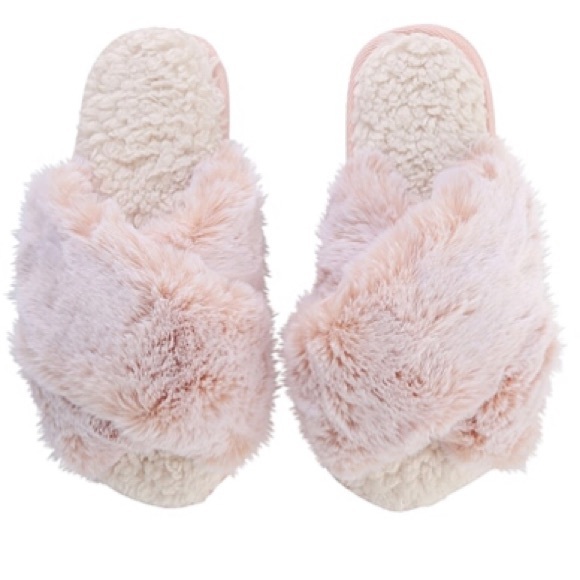 Lemon Shoes - Faux Fur Criss Cross Slide Slipper from Lemon